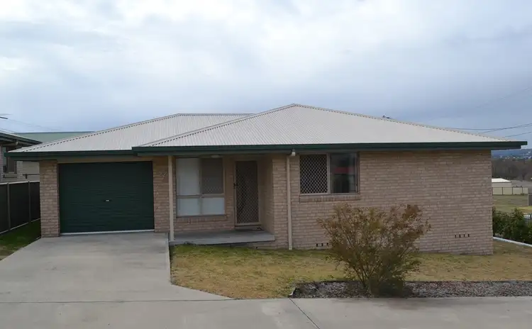 22 A Brownleigh Vale Dr, Inverell NSW 2360