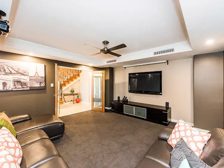 Third view of Homely house listing, 2 Kirkley Court, Success WA 6164