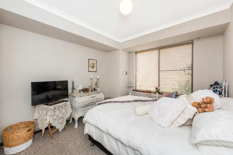 Sixth view of Homely house listing, 24 DUCHART WAY, Coogee WA 6166