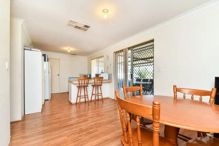 3 Peters Way, Bibra Lake WA 6163