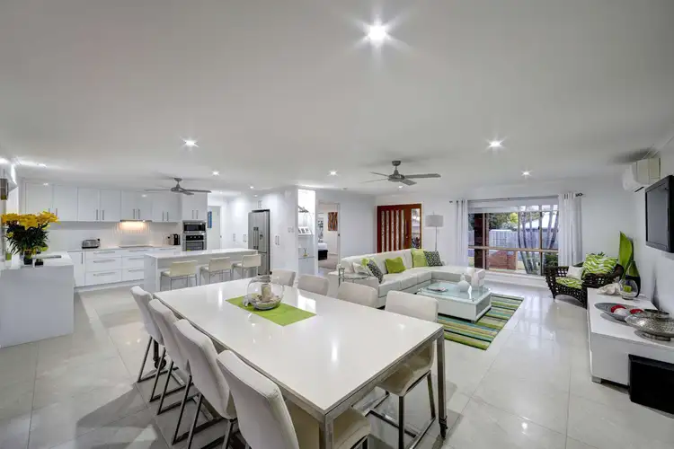 20 Fairway Drive, Bargara QLD 4670