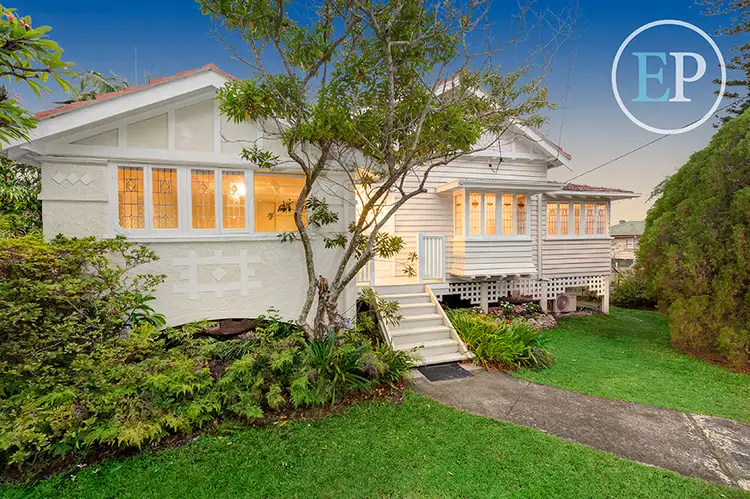 40 Ashgrove Avenue, Ashgrove QLD 4060