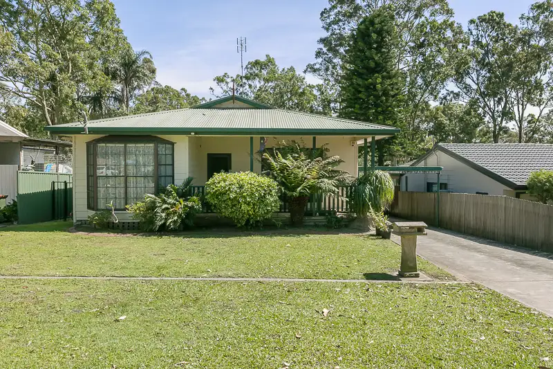 Main view of Homely house listing, 5 Una Avenue, Charmhaven NSW 2263