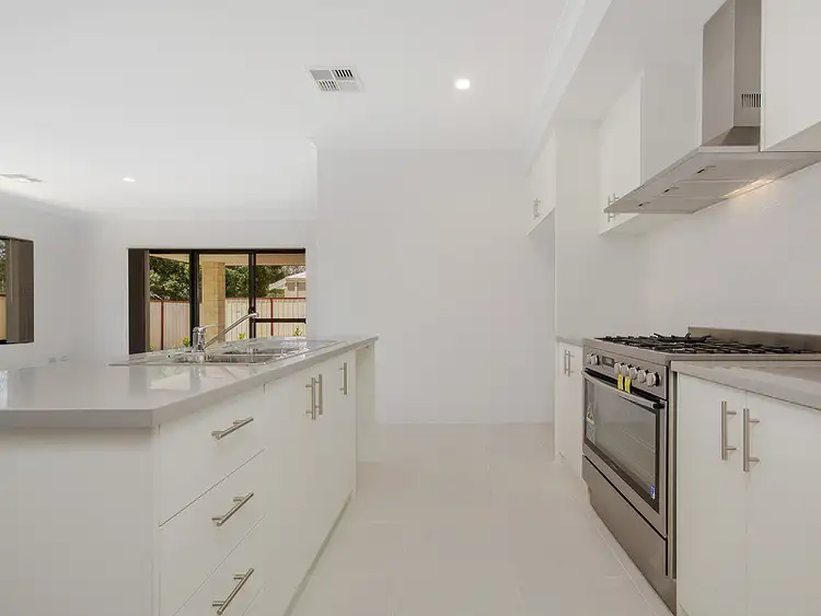 Fifth view of Homely house listing, 12 18 Banksia Terrace, South Yunderup WA 6208