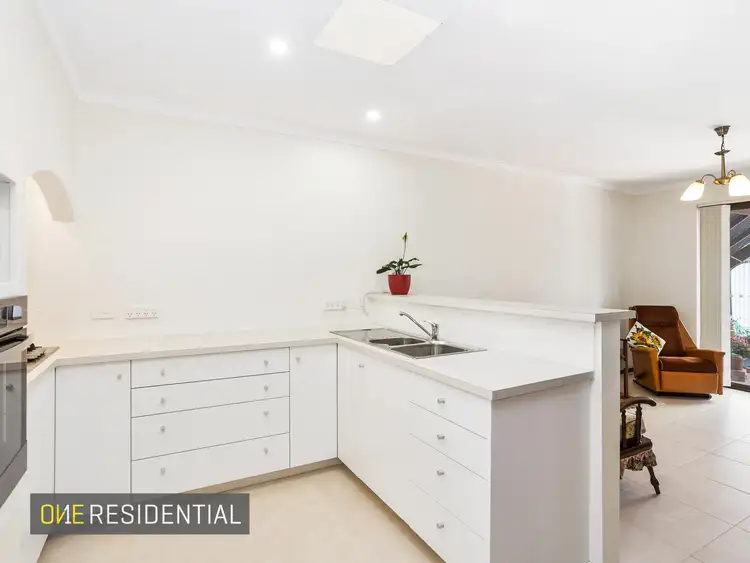 Sixth view of Homely house listing, 5/9 Stubbs Place, Booragoon WA 6154