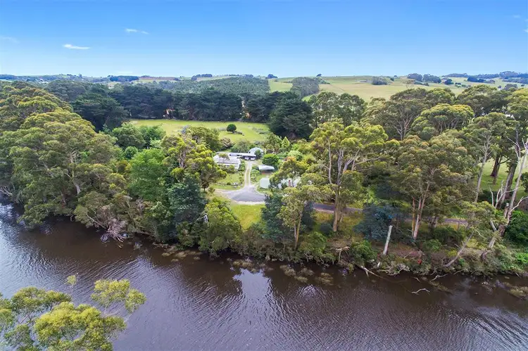 84 River Road, Wynyard TAS 7325