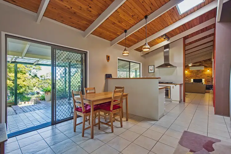 Seventh view of Homely house listing, 18 HIGHVIEW TERRACE, Daisy Hill QLD 4127