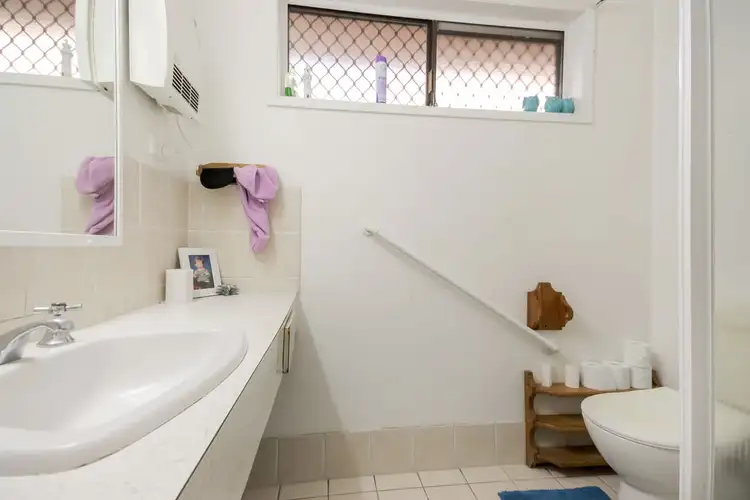 Sixth view of Homely house listing, 2 Farrar Road, Killarney Vale NSW 2261