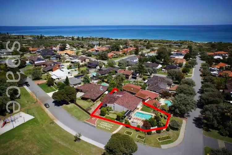 13 Styne Road, City Beach WA 6015