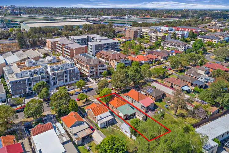11 Courallie Avenue, Homebush West NSW 2140