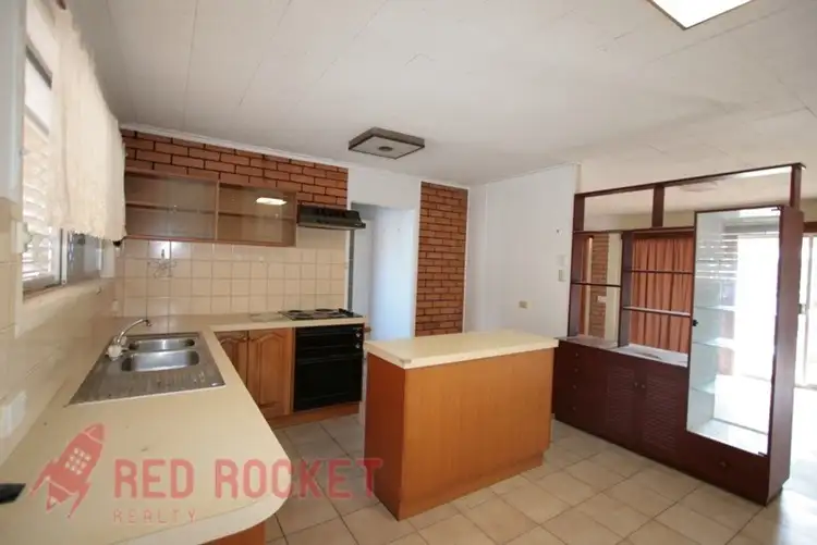 Fourth view of Homely house listing, 32 Cavanaugh Street, Wynnum QLD 4178