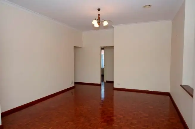 Sixth view of Homely house listing, 8 Columbine, Glen Iris WA 6230