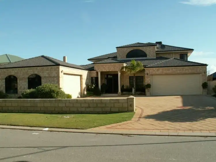 4 Adra Court, Secret Harbour WA 6173