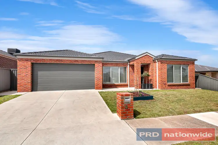 4 Hereford Close, Delacombe VIC 3356