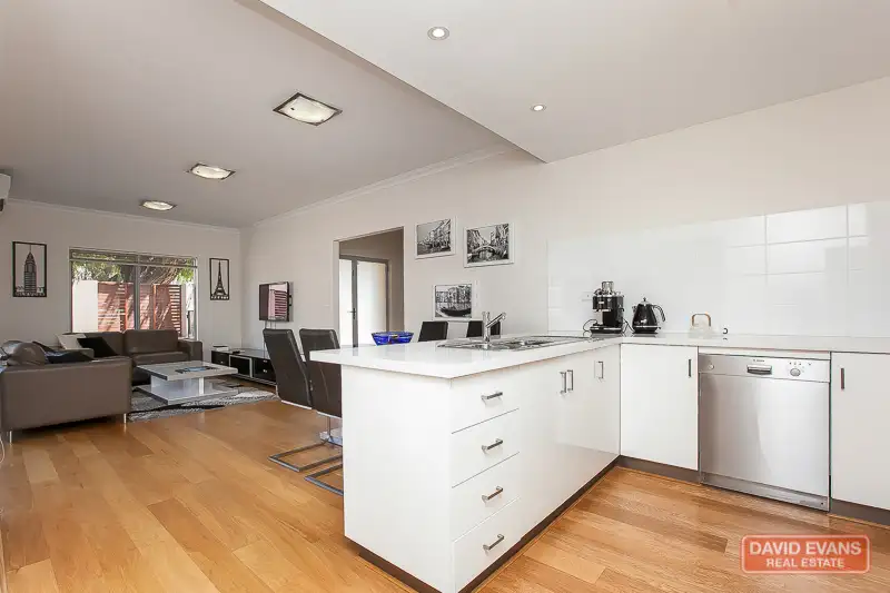 Main view of Homely house listing, 1/205 Kent Street, Rockingham WA 6168