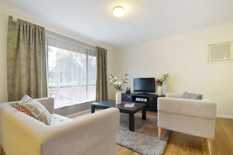 26 Moncur Street, Woodcroft SA 5162