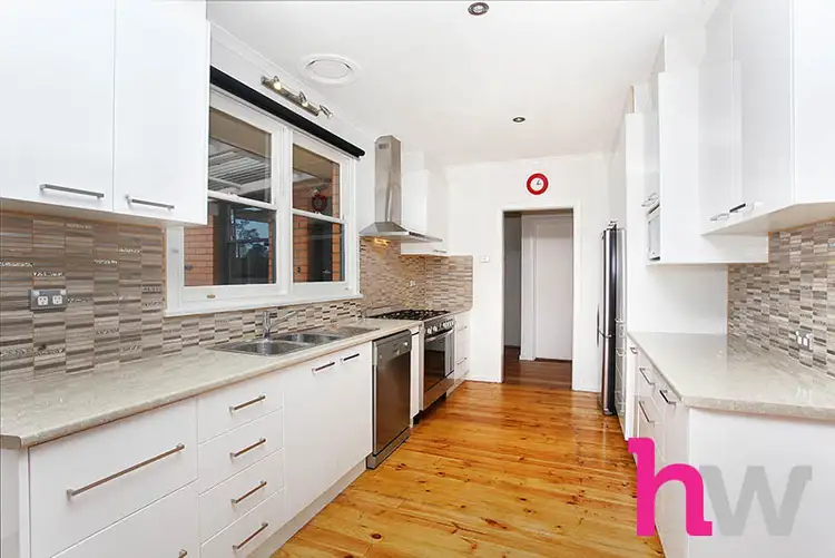 Sixth view of Homely house listing, 1 Kinther Court, Highton VIC 3216