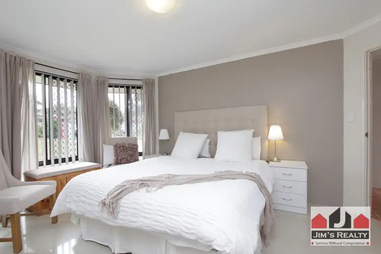 Sixth view of Homely house listing, 10 Dowerin Close, Beeliar WA 6164