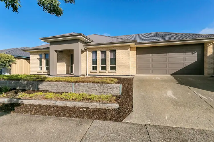 4 Polkinghorn Avenue, Aldinga Beach SA 5173