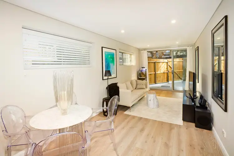 1/25 Wallis Parade, North Bondi NSW 2026