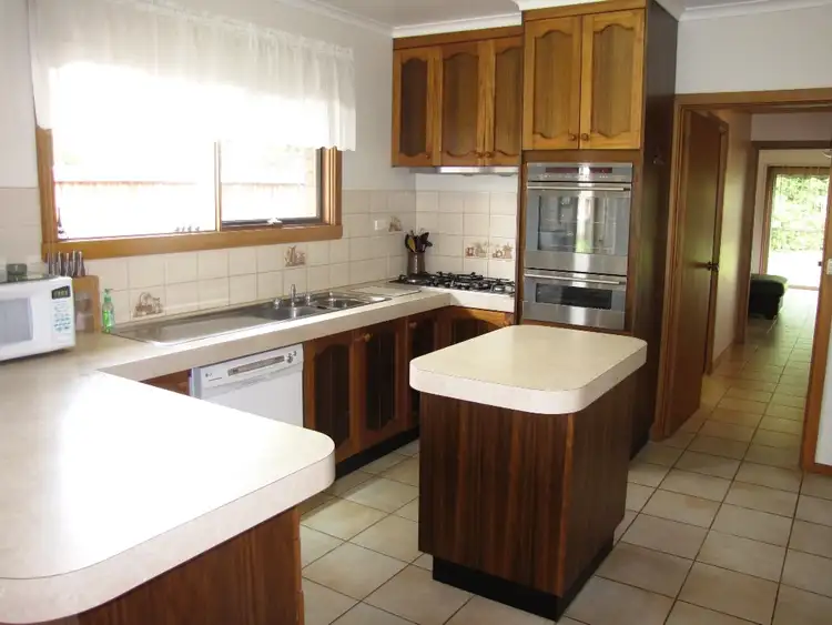 Fifth view of Homely house listing, 10 Bruce Street, Moe VIC 3825