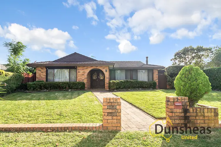 2 Buin Place, Glenfield NSW 2167