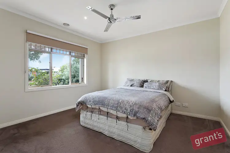 Seventh view of Homely house listing, 46 Bluemist Circuit, Lyndhurst VIC 3975
