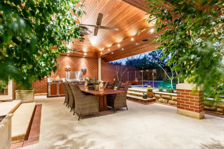 95 Essex St, Wembley WA 6014