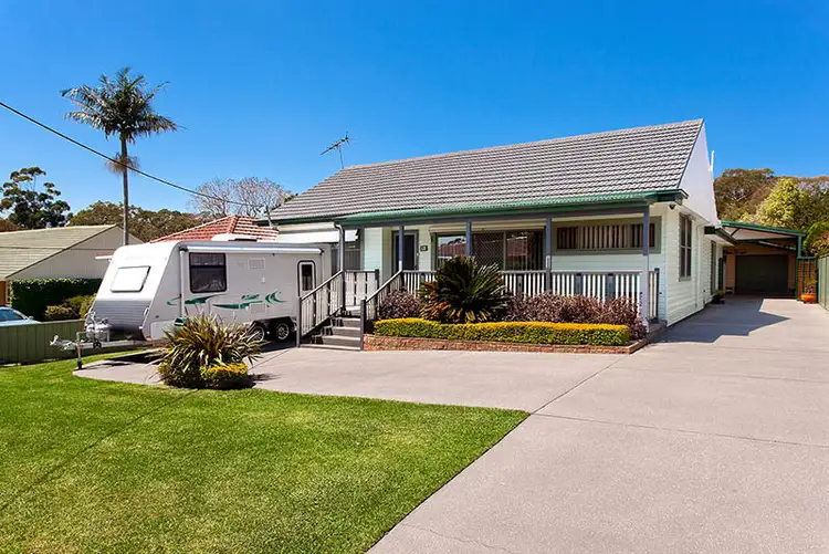 12 Baringa Road, Engadine NSW 2233