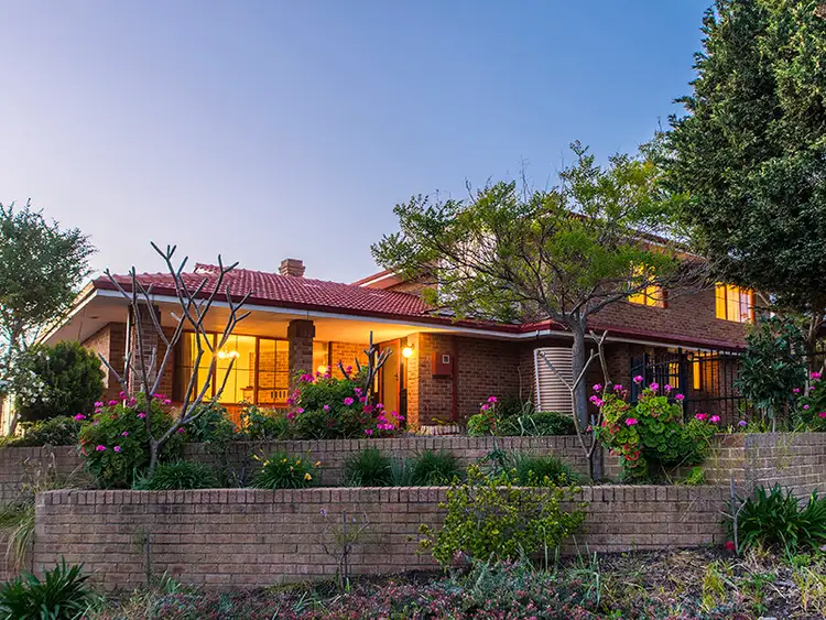 1 Thomas Court, Kingsley WA 6026