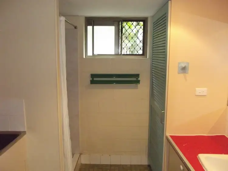 Sixth view of Homely unit listing, 11/16 Old Common Road, Belgian Gardens QLD 4810