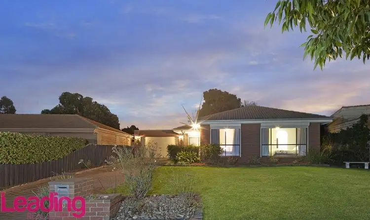 10 Kingsley Drive, Sunbury VIC 3429