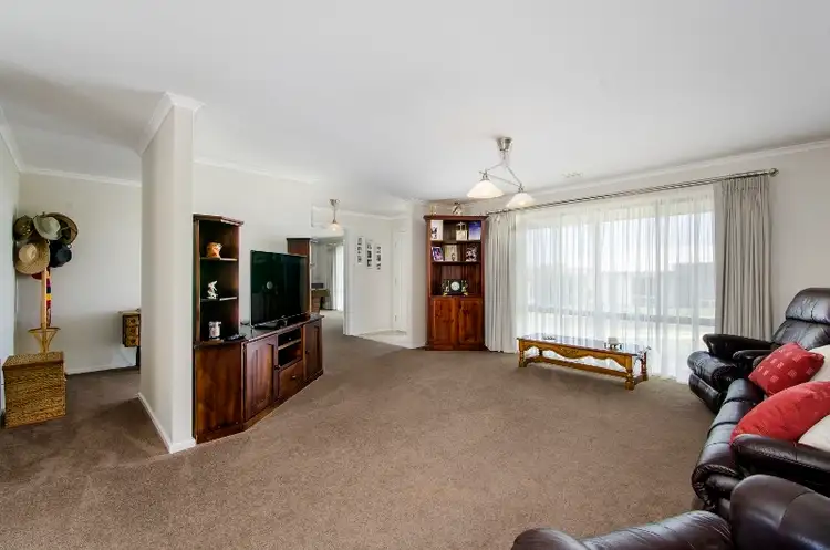 Fifth view of Homely house listing, 2 April Villa, Mount Gambier SA 5290