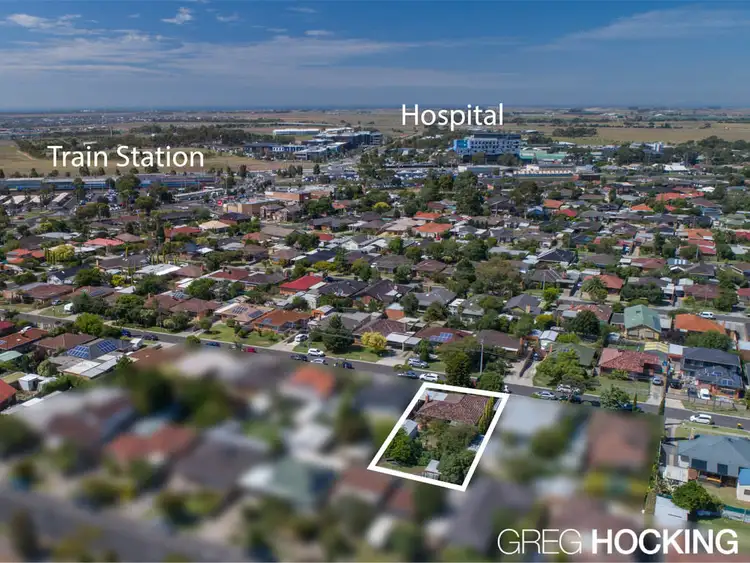 24 Fourth Avenue, Hoppers Crossing VIC 3029