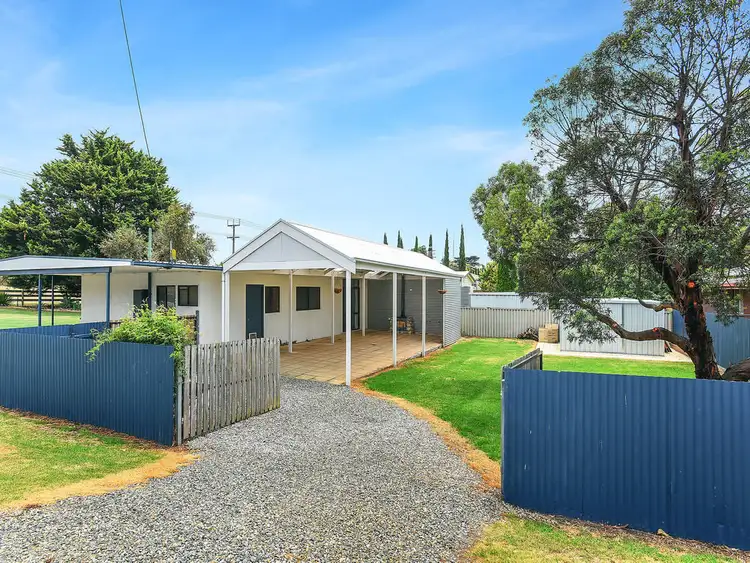 184 CANTERBURY ROAD, Victor Harbor SA 5211