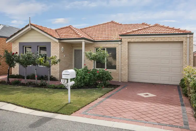 204 / 13 Forrest Way, Greenfields WA 6210