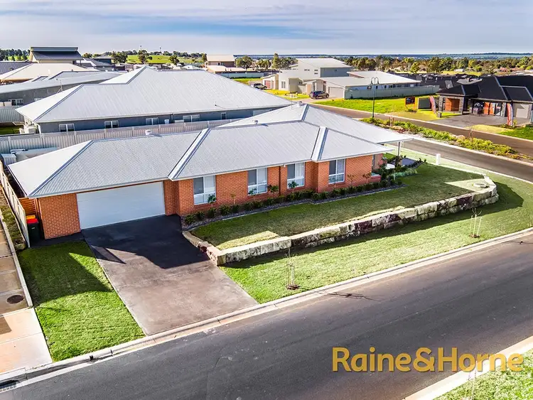 Second view of Homely house listing, 6 Champagne Drive, Dubbo NSW 2830