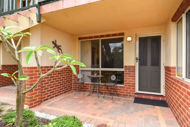 10/16 Ritz Court, Bibra Lake WA 6163