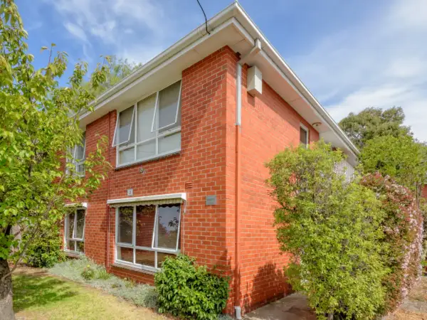 2/3 Mackenzie Street, Cheltenham VIC 3192