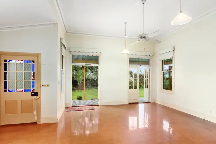 Fifth view of Homely house listing, 37 Day Street, Bairnsdale VIC 3875
