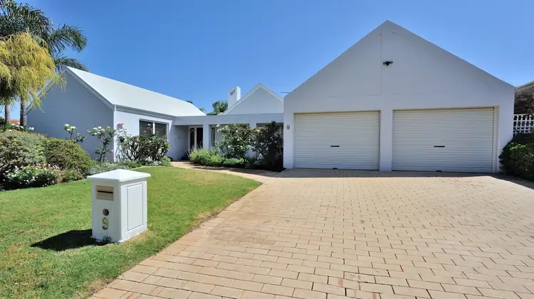 9 Cumberland Way, Waikiki WA 6169