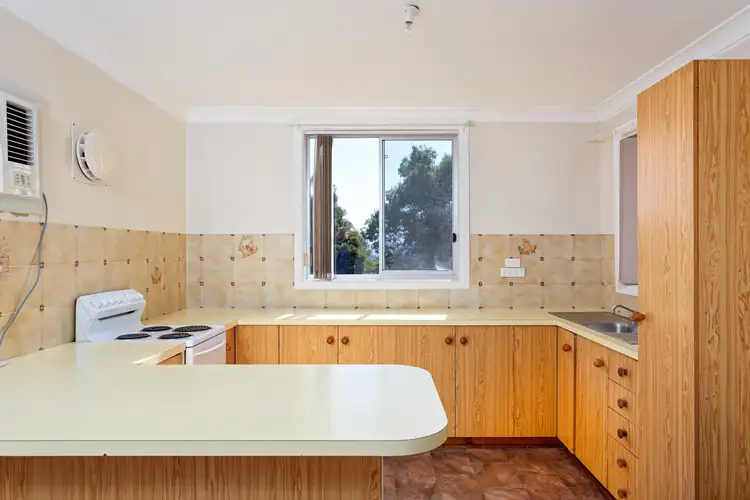 Sixth view of Homely house listing, 11 Kinred Street, Tumut NSW 2720