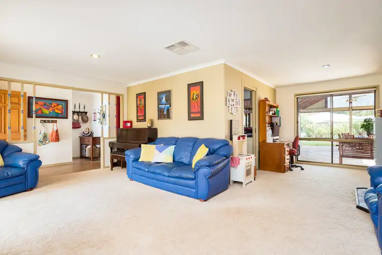 Second view of Homely house listing, 6 EVANS WAY, Mildura VIC 3500