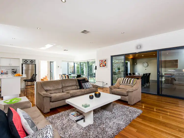 Fourth view of Homely house listing, 13 Crowley Vista, Salter Point WA 6152