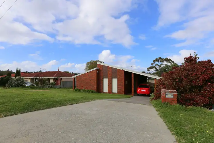 Second view of Homely house listing, 6 Olinda Court, Spearwood WA 6163
