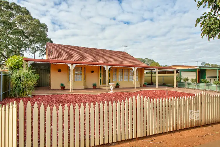 16 Rosewarne Crescent, Davoren Park SA 5113