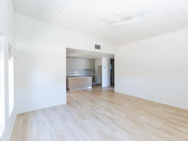 Fifth view of Homely unit listing, 17/180 Larapinta Drive, Araluen NT 870