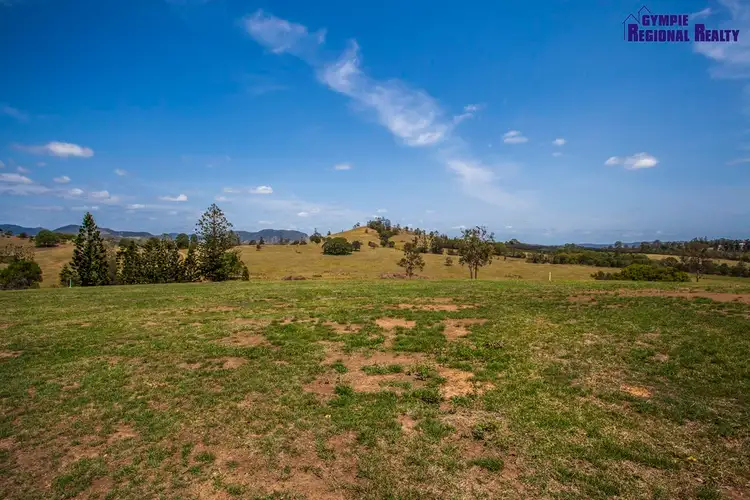 458 (Lot 5) McIntosh Crk Rd - Grange Estate, Mcintosh Creek QLD 4570