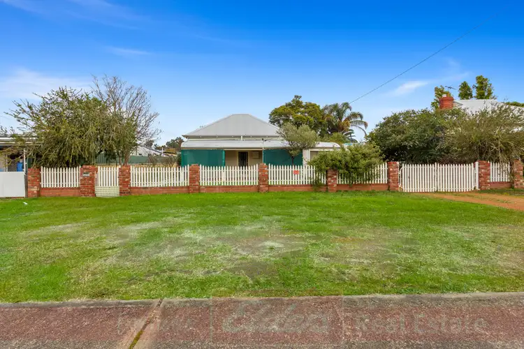 63 Coombes Street, Collie WA 6225