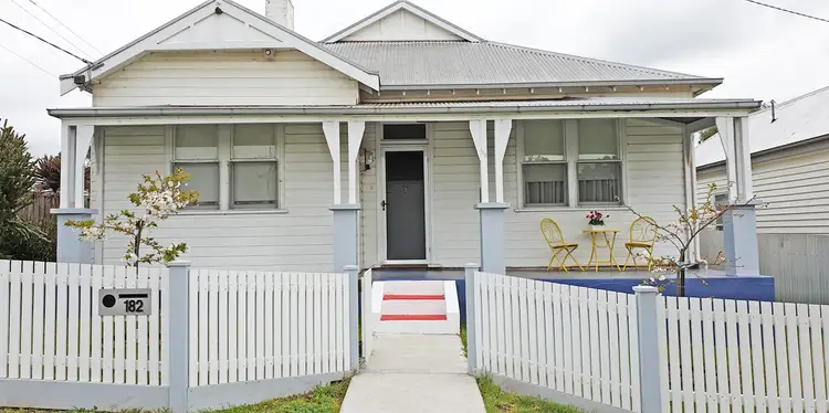 182 Henty Street, Casterton VIC 3311